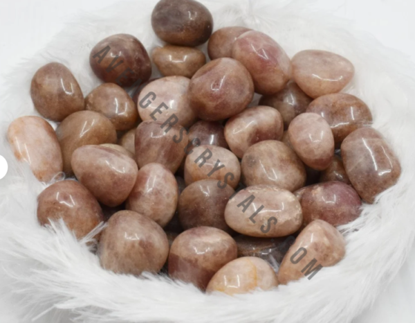 Wholesale Strawberry Quartz Gemstone Tumble Stones