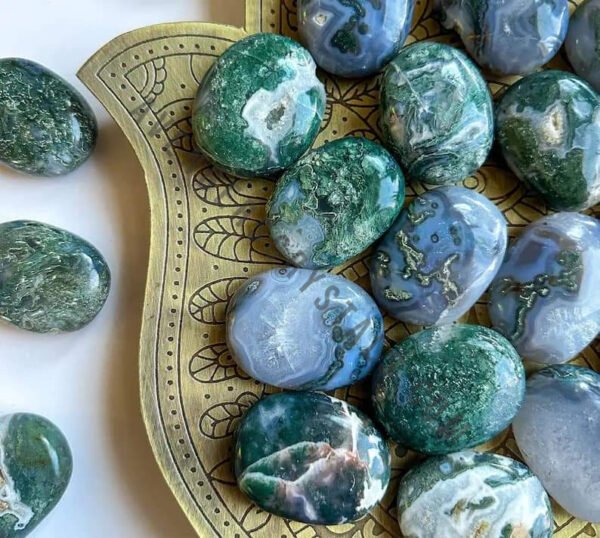 Moss Agate Crystal Palm Stones